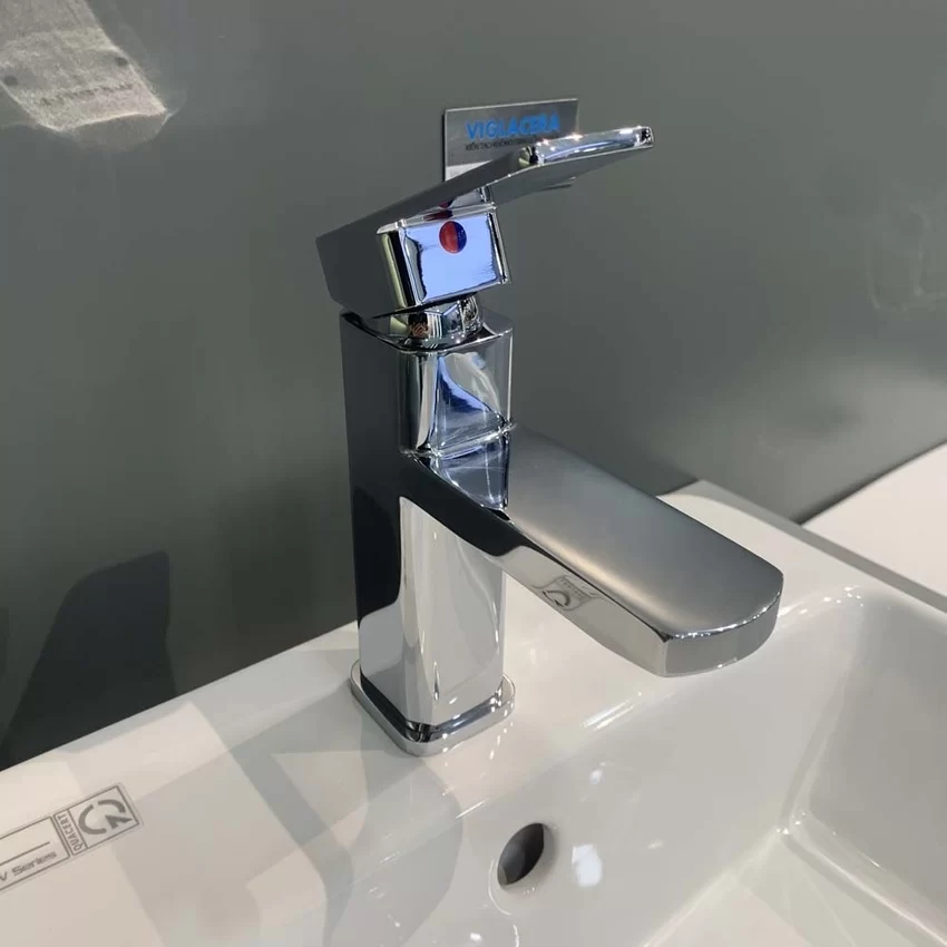 Vòi chậu lavabo nóng lạnh Viglacera VG112 6 Vòi chậu lavabo nóng lạnh Viglacera VG112