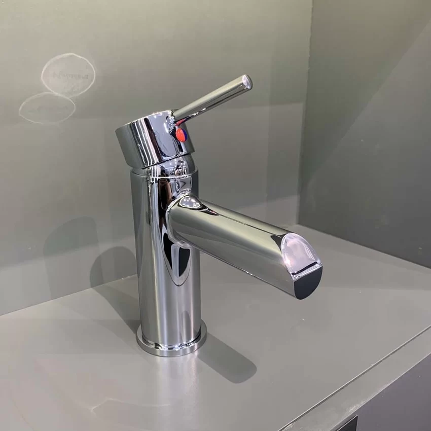 Vòi chậu lavabo nóng lạnh Viglacera VG141 24 Vòi chậu lavabo nóng lạnh Viglacera VG141 - SKU: VG141