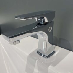 Vòi chậu lavabo nóng lạnh Viglacera VG143