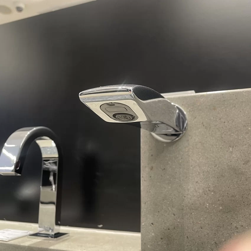 Ưu Điểm Nổi Bật Của Sản Phẩm Vòi Lavabo Cảm Ứng Gắn Tường American Standard WF-8508 Hình 5