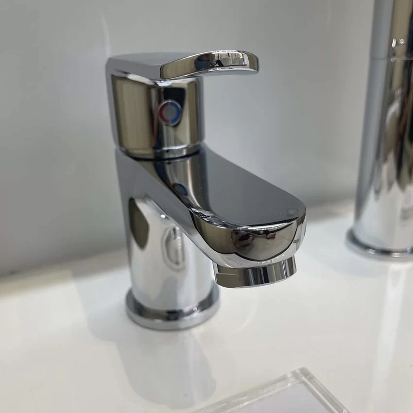 Vòi lavabo nóng lạnh American Standard Neo Modern WF-0701 (WF0701) 16 Thiết kế vòi chậu một lỗ American Standard WF-0701