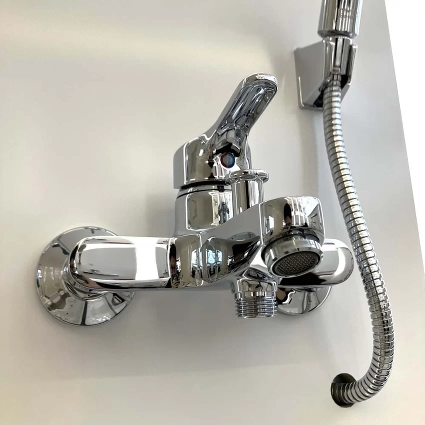Vòi sen nóng lạnh American Standard WF-1411 (WF1411) 18 Vòi sen nóng lạnh American Standard WF-1411 - Hải Yến Home