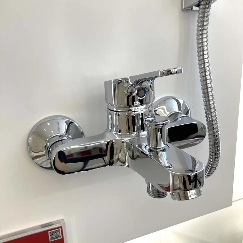Vòi sen nóng lạnh American Standard WF-1411 (WF1411) 6 Vòi sen nóng lạnh American Standard WF-1411 (WF1411)
