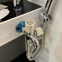 Bộ vòi sen tắm lạnh Caesar S038C