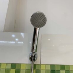 Bộ vòi sen tắm lạnh Caesar S043C (Tay sen tắm xi)