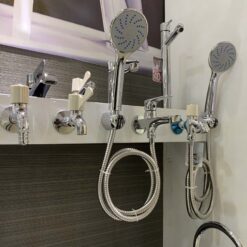 Bộ vòi sen tắm lạnh Caesar S063C (Tay sen tắm xi)