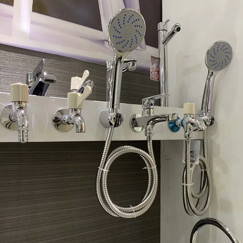 Bộ vòi sen tắm lạnh Caesar S063C (Tay sen tắm xi) 11 Bộ vòi sen tắm lạnh Caesar S063C (Tay sen tắm xi)