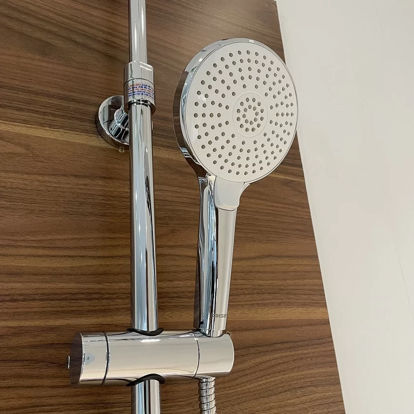 Bộ vòi sen tắm nhiệt độ Caesar TS617 11 Bộ vòi sen tắm nhiệt độ Caesar TS617 - Thiết kế tinh tế