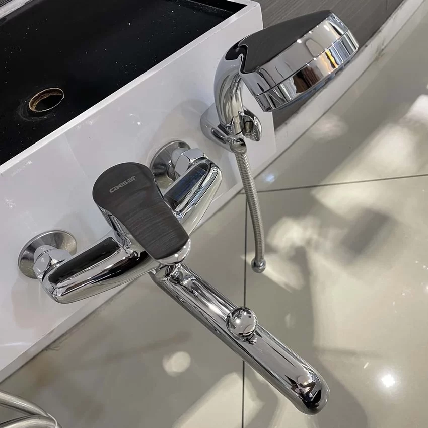 Bộ vòi sen tắm nóng lạnh Caesar S143C 23 Ứng dụng thực tế của Bộ vòi sen tắm nóng lạnh Caesar S143C