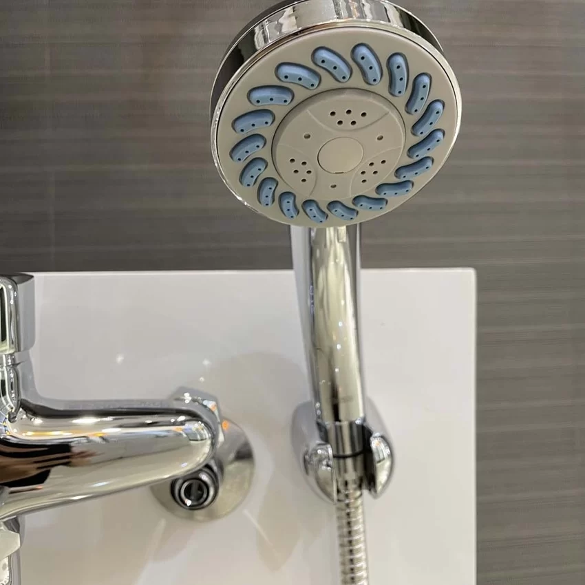 Bộ vòi sen tắm nóng lạnh Caesar S143C 24 Chi tiết Bộ vòi sen tắm nóng lạnh Caesar S143C