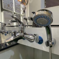 Bộ vòi sen tắm nóng lạnh Caesar S173C