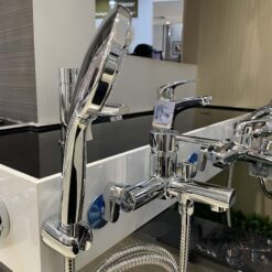 Bộ vòi sen tắm nóng lạnh Caesar S353C