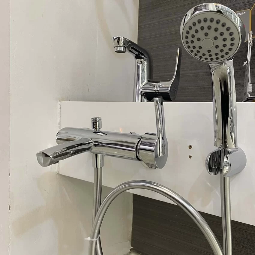 Bộ vòi sen tắm nóng lạnh Caesar S543C Bộ vòi sen tắm nóng lạnh Caesar S543C