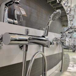 Bộ vòi sen tắm nóng lạnh Caesar S543C