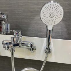Bộ vòi sen tắm nóng lạnh Caesar S573C