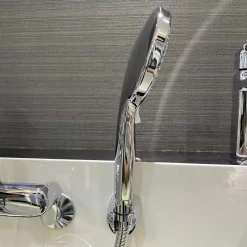 Bộ vòi sen tắm nóng lạnh Caesar S573C 12 Bộ vòi sen tắm nóng lạnh Caesar S573C