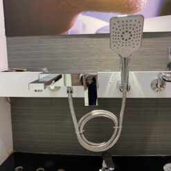 Bộ vòi sen tắm nóng lạnh Caesar S843C