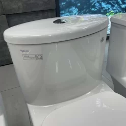 Bồn cầu 1 khối Viglacera V37M nắp êm (+ vòi xịt VG826)