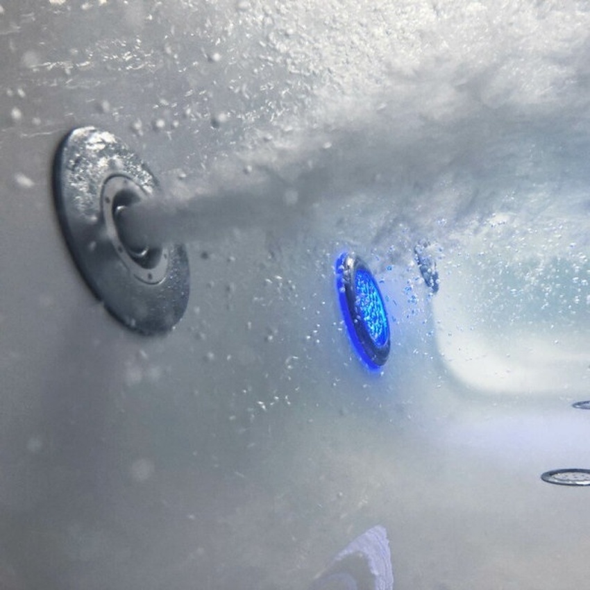 Bồn tắm đặt sàn massage 1.8m gồm vòi MOWOEN MW6018-180.2MS 9 Bồn tắm đặt sàn massage 1.8m gồm vòi MOWOEN MW6018-180.2MS