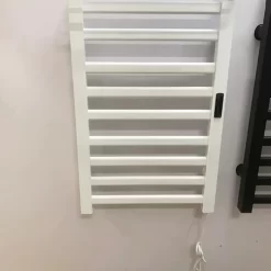Giàn sấy khăn tắm khăn mặt màu trắng Miken R396W