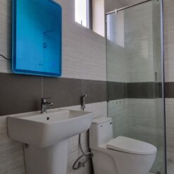 Gương led chữ nhật 80x60cm GLS M35R64 ánh sáng ngoài hoa văn