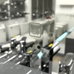 Gương led vuông 60x60cm GLS ánh sáng trong khung viền nhôm