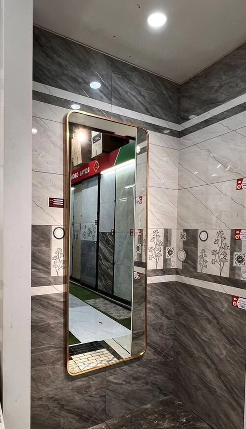 Gương viền nhôm màu rose GLS VF13R70 toàn thân 60x160cm 11 Mặt trước gương viền nhôm màu rose GLS VF13R70