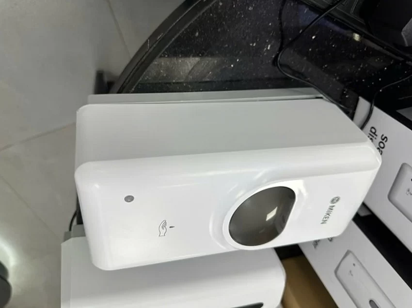 Hộp xịt xà phòng tự động Miken MKH-9302 - SKU: MKH-9302 Hộp xịt xà phòng tự động Miken MKH-9302 cho gia đình