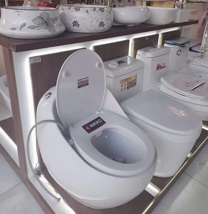 Nắp bồn cầu hình trứng rửa cơ Nikko P6005 Nắp bồn cầu hình trứng rửa cơ Nikko P6005