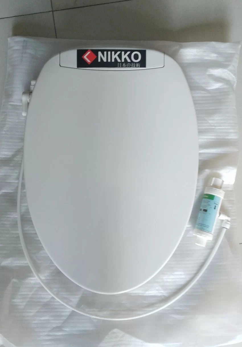 Nắp bồn cầu rửa cơ Nikko P6001 13 Thiết kế hiện đại của Nắp bồn cầu rửa cơ Nikko P6001