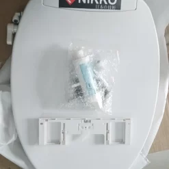 Nắp bồn cầu rửa cơ Nikko P6001 11 Nắp bồn cầu rửa cơ Nikko P6001