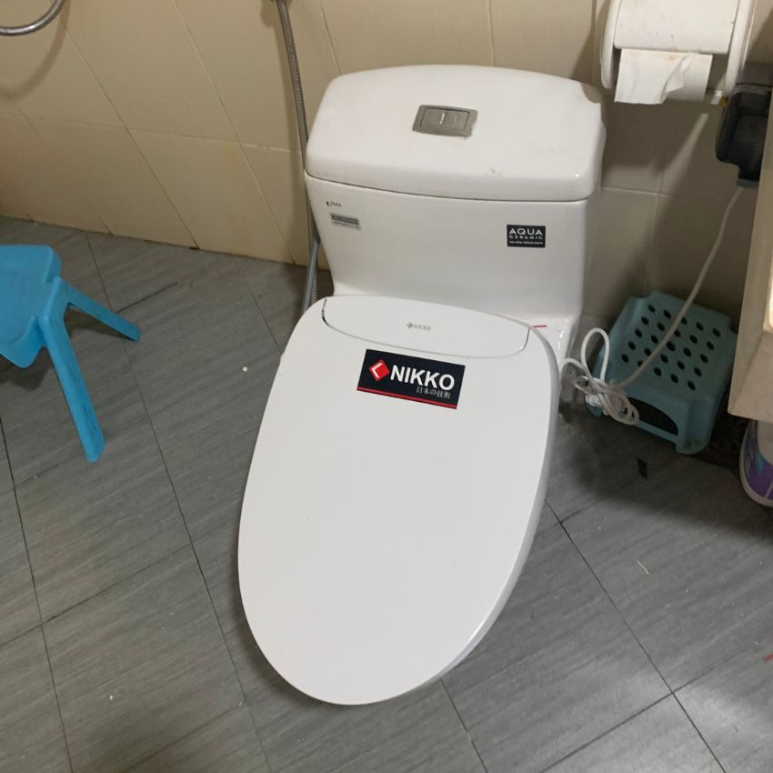 Nắp rửa bồn cầu điện tử thông minh Nikko P79073 7 Nắp rửa bồn cầu điện tử thông minh Nikko P79073