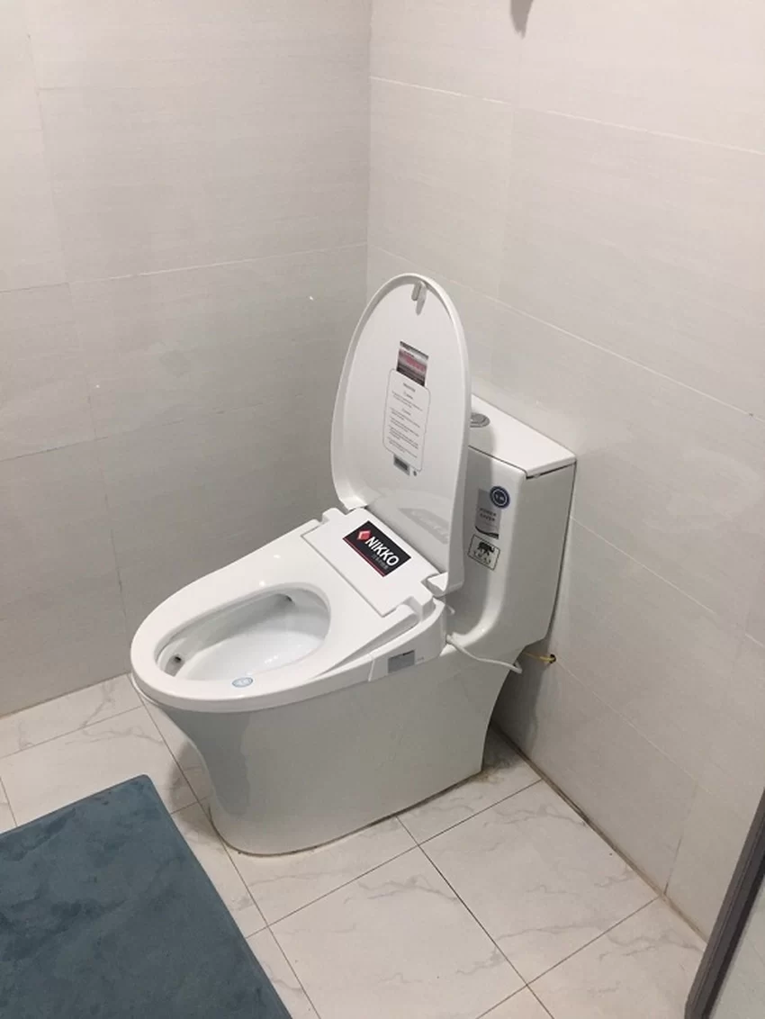 Nắp rửa điện tử thông minh cho bồn cầu Nikko P69062 17 Nắp rửa điện tử thông minh cho bồn cầu Nikko P69062