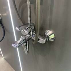 Sen ghép nóng lạnh có vòi Viglacera VG532.1