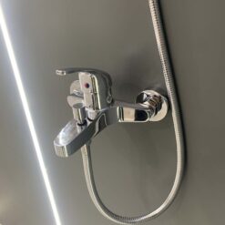 Sen tắm nóng lạnh Viglacera VG532