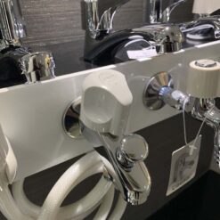 Vòi sen tắm lạnh Caesar S108C