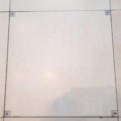 Nắp bể ngầm Inox tay nâng rời không viền hãng Kavar-T2KV