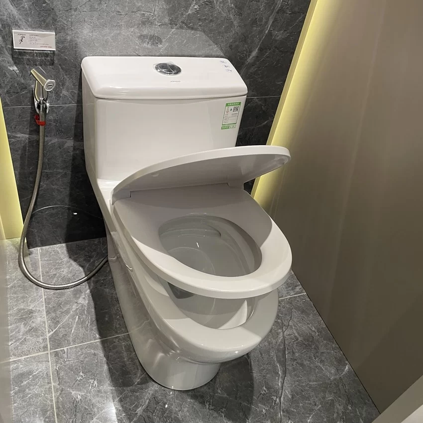 Bồn cầu 1 khối nắp êm JOMOO 11160-2-5/31K-I011 Bồn cầu 1 khối nắp êm JOMOO 11160-2-5/31K-I011