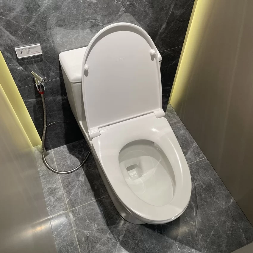 Bồn cầu 1 khối nắp êm JOMOO 11160-2-5/31K-I011 Bồn cầu 1 khối nắp êm JOMOO 11160-2-5/31K-I011