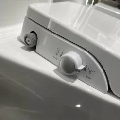 Bồn cầu 1 khối nắp rửa cơ JOMOO 11213-2-1/31Z-I011