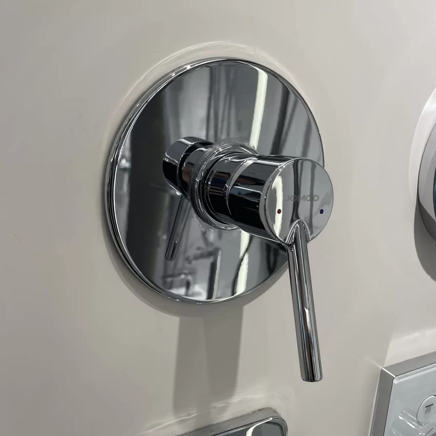 Thiết kế hiện đại của Mặt nạ bộ trộn sen âm tường JOMOO Thiết kế hiện đại của Mặt nạ bộ trộn sen âm tường JOMOO