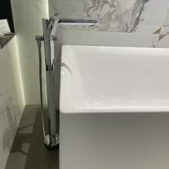 Vòi bồn tắm đặt sàn có tẩy cặn JOMOO P38008-684/1B-1