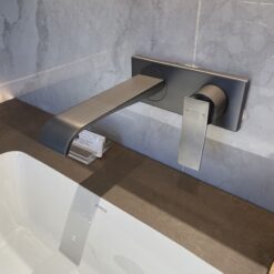Vòi chậu lavabo âm tường nóng lạnh JOMOO 32414-681