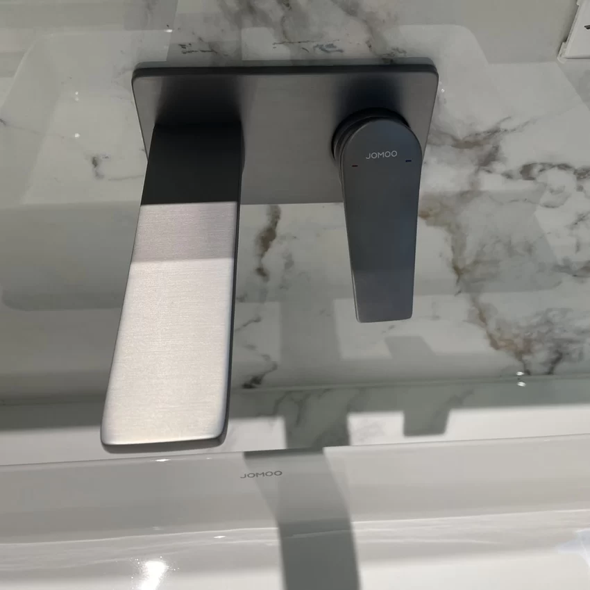 Vòi chậu lavabo nóng lạnh gắn tường JOMOO P32303-456 24 Vòi chậu lavabo nóng lạnh gắn tường JOMOO P32303-456