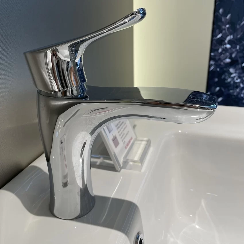 Chi tiết Vòi chậu lavabo nóng lạnh JOMOO 32150-526/1B-Z Chi tiết Vòi chậu lavabo nóng lạnh JOMOO 32150-526/1B-Z
