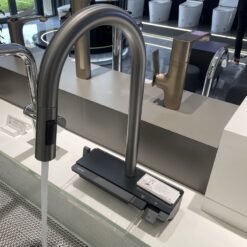 Vòi rửa chén bát nóng lạnh dây rút và kèm vòi rửa thác JOMOO 33171-733/HBS-Z