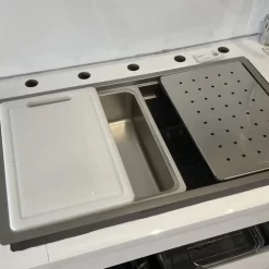 Chậu rửa chén Posco 304 Linen dập nổi Kluger KG7644FS Plus
